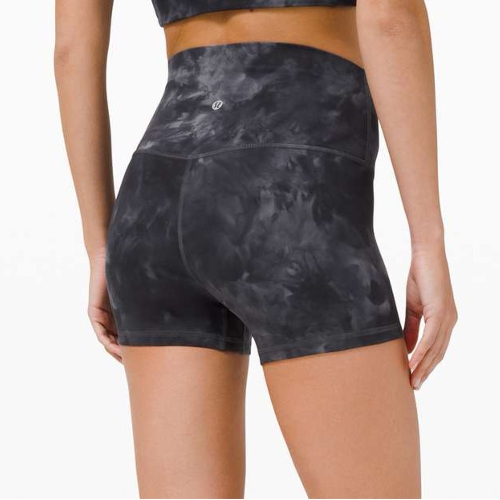 Women's Lulu Lemon Align Diamond Dye Shorts 4”